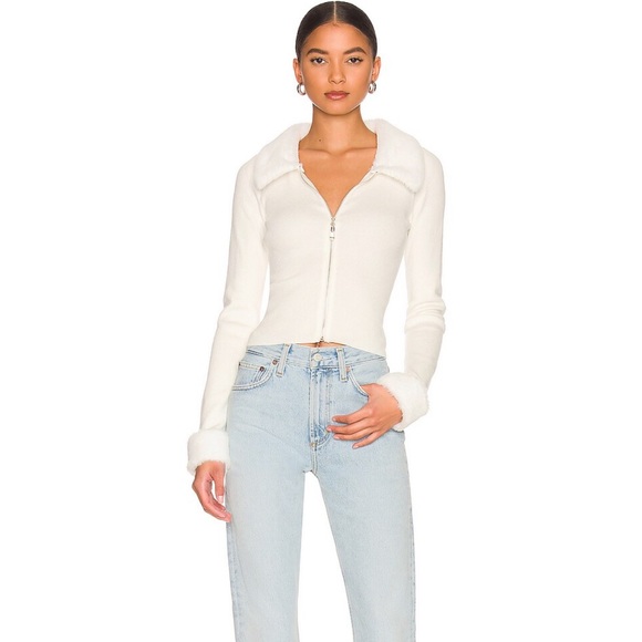 More to come zip cardigan in white - Picture 2 of 7